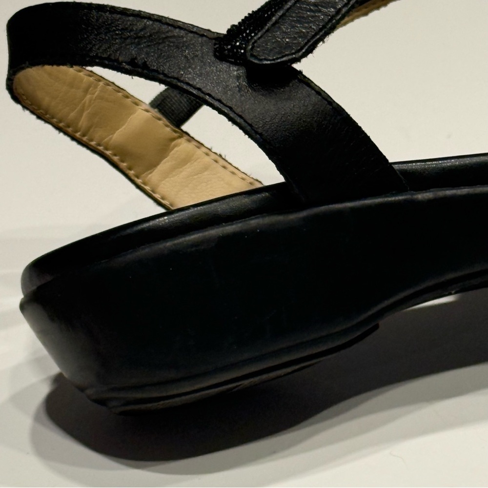 Naturalizer Black Strappy Sandals - Picture 6 of 7